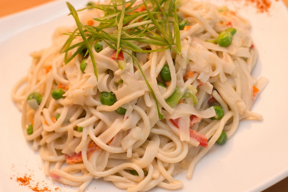 Noodles με κρέμα καρύδας Noodles AYA Πάτρα, sushi